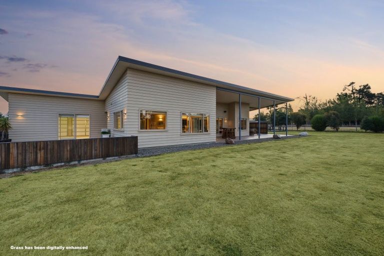 Photo of property in 442 Double Corner Road, Amberley, 7481