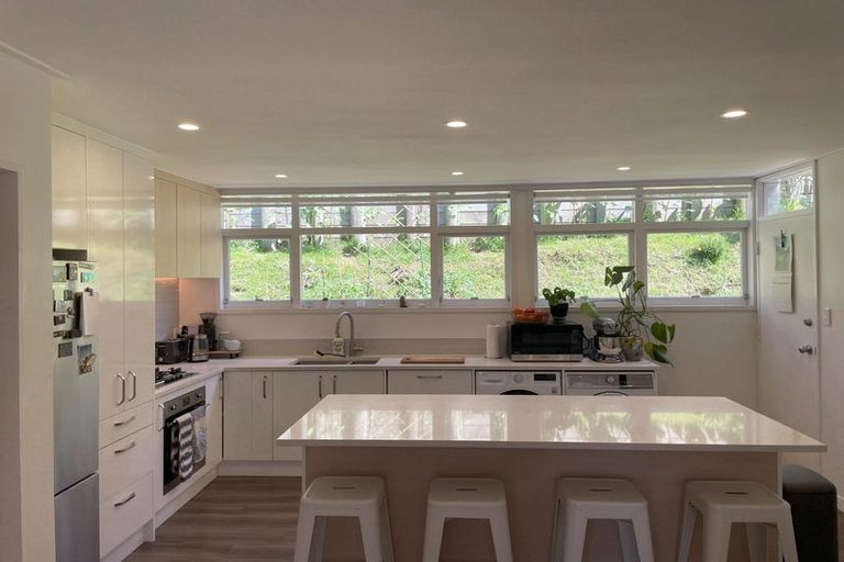 Photo of property in 1/4 Baroda Street, Khandallah, Wellington, 6035