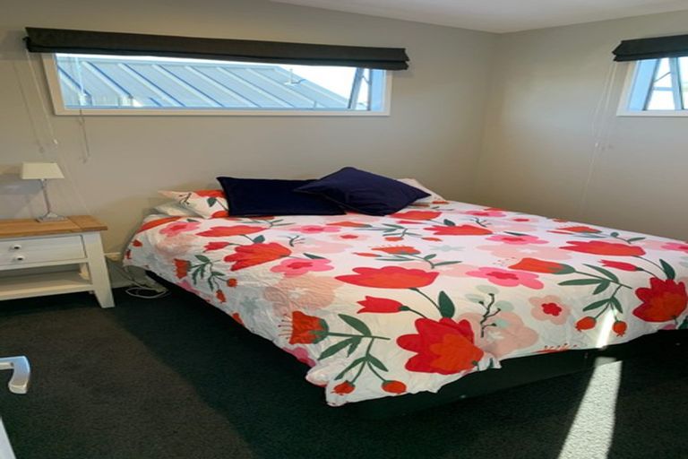 Photo of property in 148 Holly Road, St Albans, Christchurch, 8014
