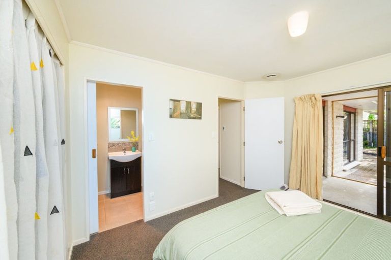 Photo of property in 18a Ngaio Street, West End, Palmerston North, 4412