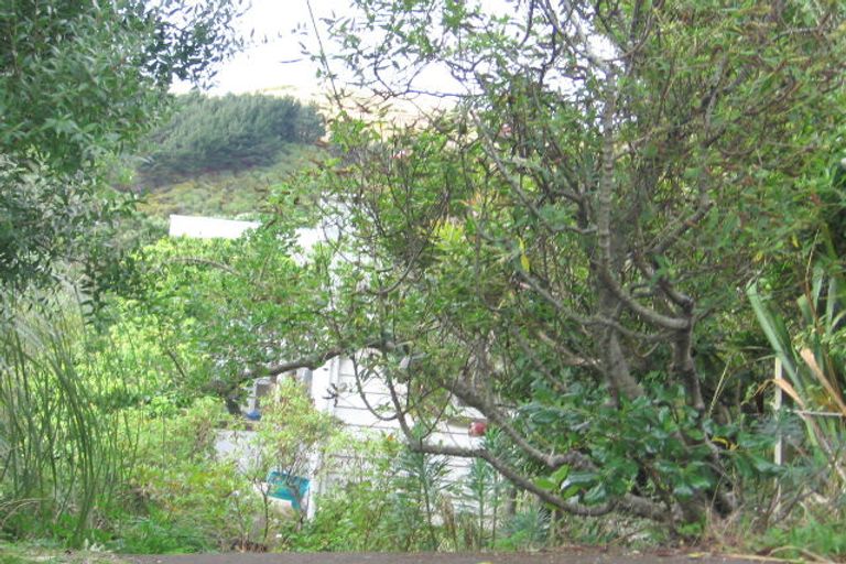 Photo of property in 23 Kitchener Terrace, Johnsonville, Wellington, 6037