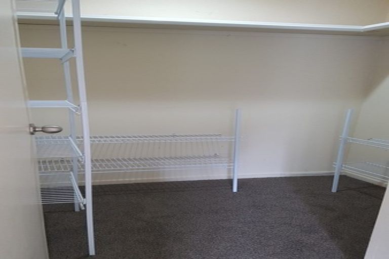 Photo of property in 820/12 Northcross Drive, Oteha, Auckland, 0632