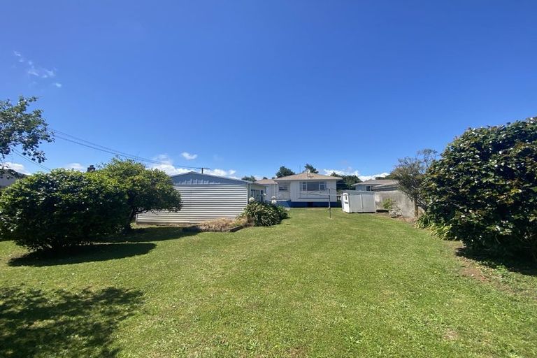 Photo of property in 13 Upjohn Street, Brooklands, New Plymouth, 4310