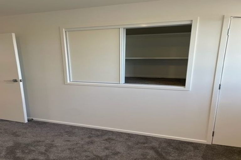 Photo of property in 6/10 Yeovil Road, Te Atatu Peninsula, Auckland, 0610