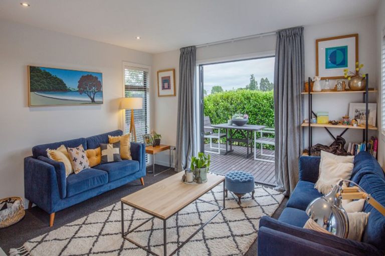 Photo of property in 5 Blaenavon Place, Halswell, Christchurch, 8025