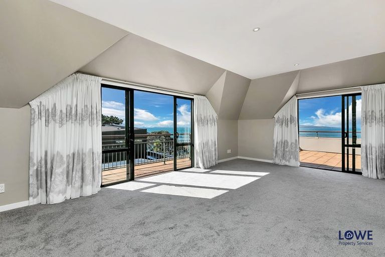 Photo of property in 1a Bournemouth Terrace, Murrays Bay, Auckland, 0630