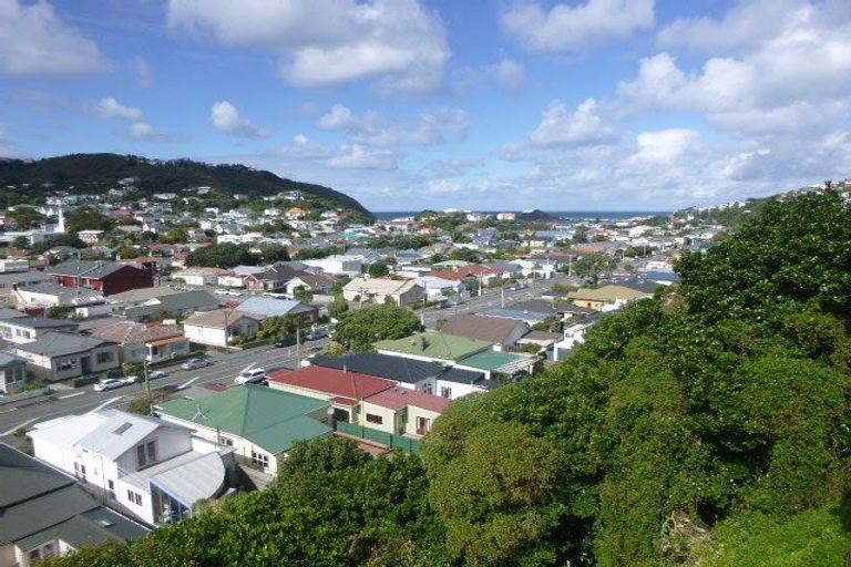 Photo of property in 29 Freeling Street, Island Bay, Wellington, 6023