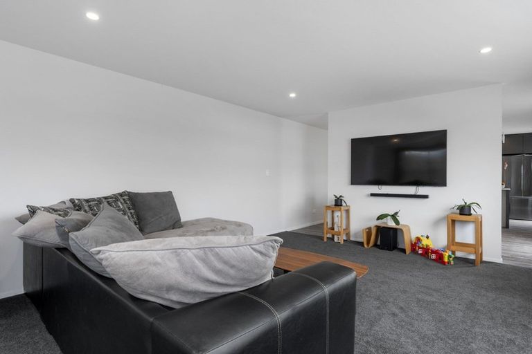 Photo of property in 8 Anglers Way, Omokoroa, 3114