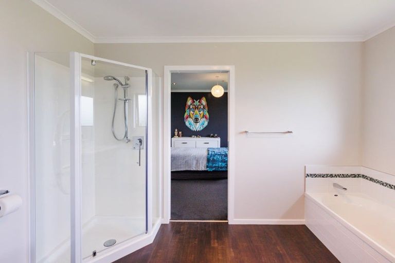 Photo of property in 707 Aranui Road, Kairanga, Palmerston North, 4475