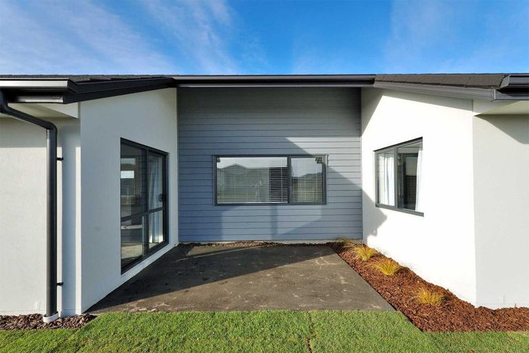 Photo of property in 2 Wallingford Crescent, Rolleston, 7615