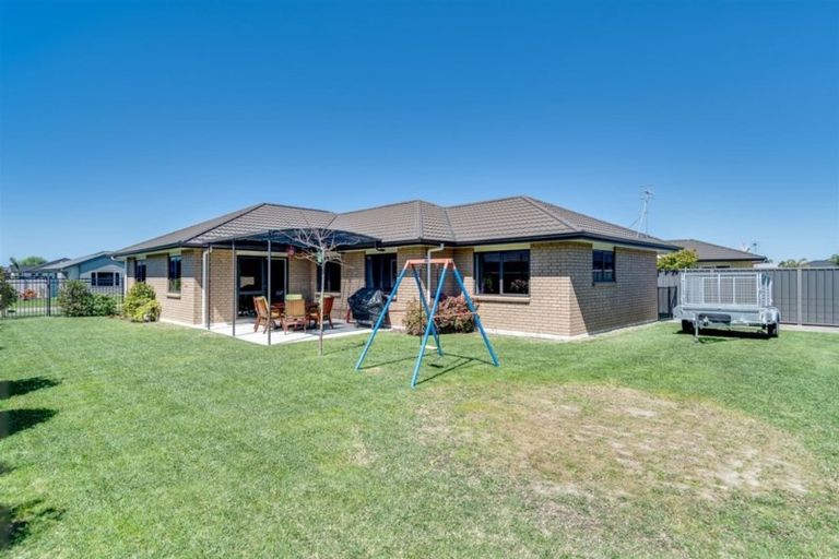 Photo of property in 4 Hawea Place, Poraiti, Napier, 4112