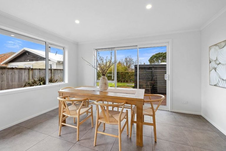 Photo of property in 70a Lorna Street, Lynmouth, New Plymouth, 4310