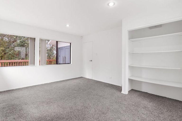 Photo of property in 84 Wade River Road, Stanmore Bay, Whangaparaoa, 0932
