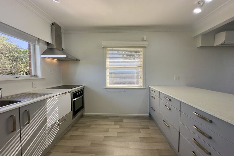 Photo of property in 6/19 Lake Pupuke Drive, Takapuna, Auckland, 0622