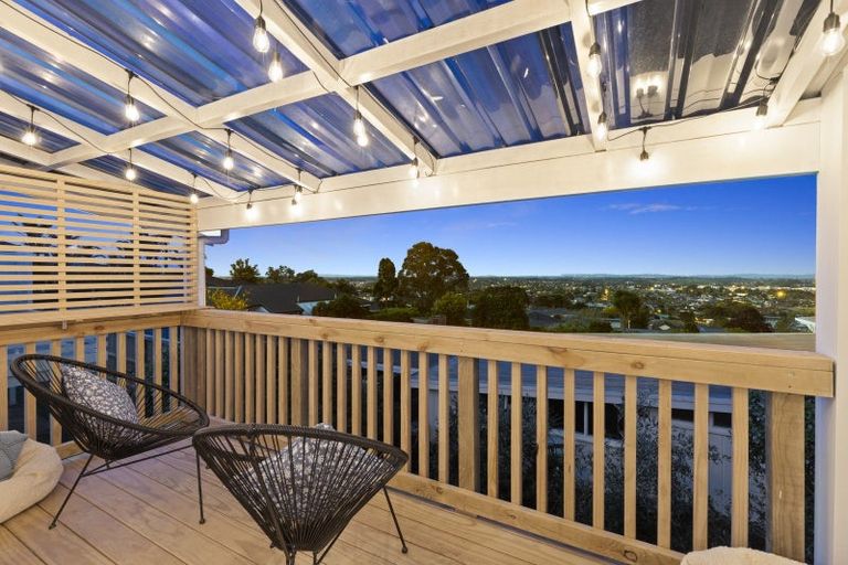 Photo of property in 2/1 Routly Avenue, Pukekohe, 2120