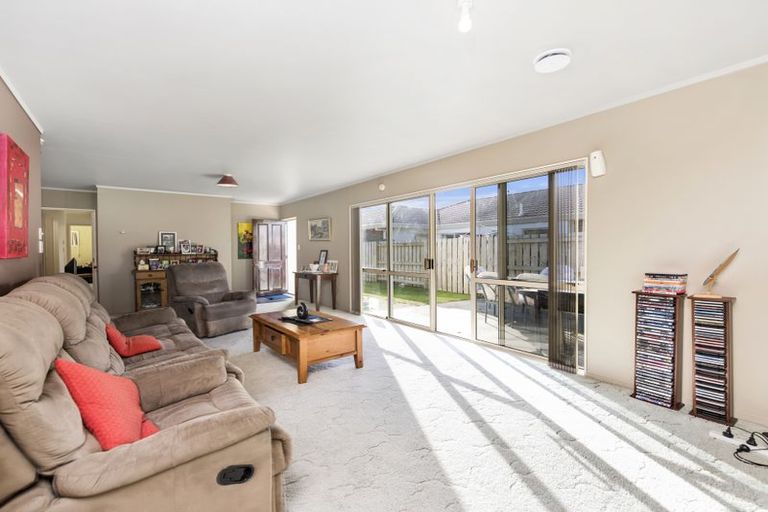 Photo of property in 7 Checketts Place, Papamoa Beach, Papamoa, 3118
