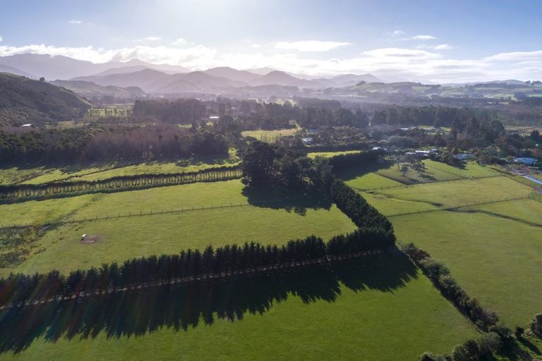 Photo of property in 707 Norfolk Road, Upper Plain, Carterton, 5791