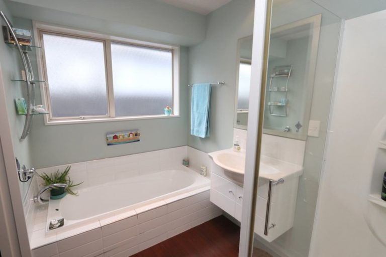 Photo of property in 131 Mcmurdo Street, Tinwald, Ashburton, 7700