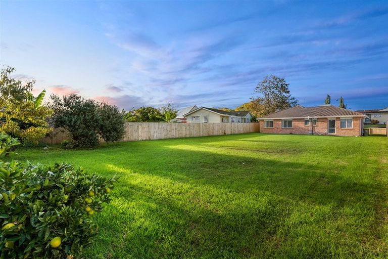 Photo of property in 43 Kindergarten Drive, Conifer Grove, Takanini, 2112