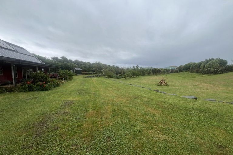 Photo of property in 243 Pheney Road, Hurford, New Plymouth, 4374