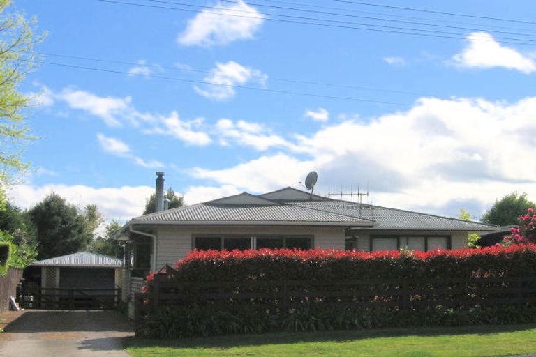 Photo of property in 46 Hawai Street, Two Mile Bay, Taupo, 3330