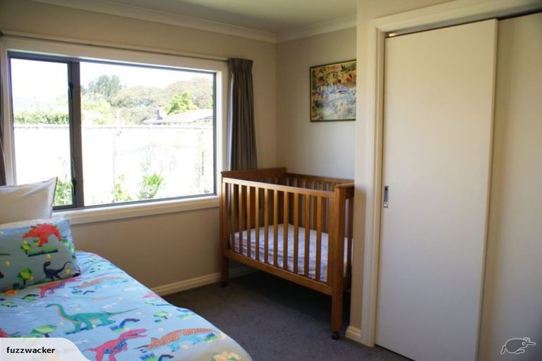 Photo of property in 101a Taradale Road, Onekawa, Napier, 4110