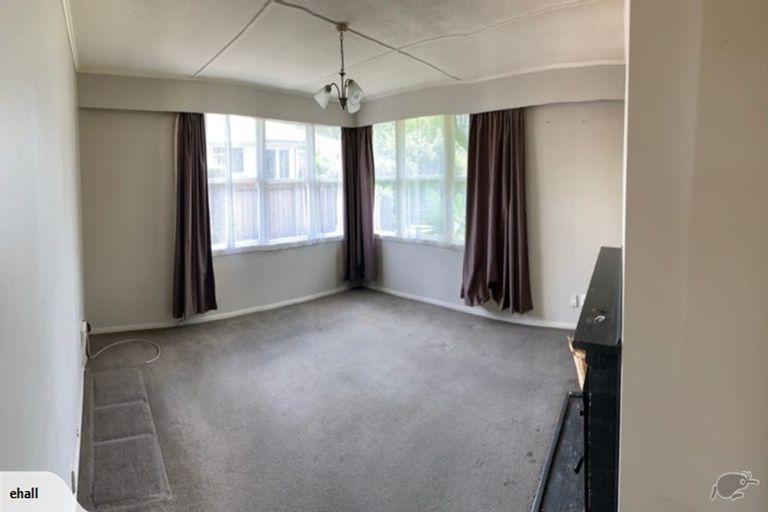 Photo of property in 12 Hector Grove, Trentham, Upper Hutt, 5018