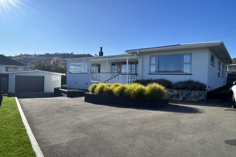 Photo of property in 25 Maitland Avenue, Stoke, Nelson, 7011