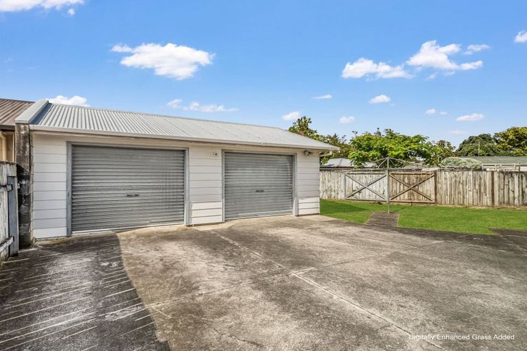 Photo of property in 11 Leander Place, Milson, Palmerston North, 4414
