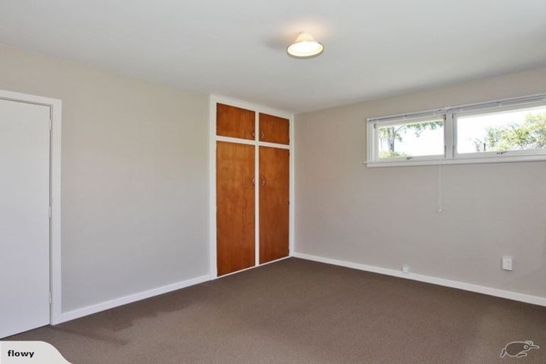 Photo of property in 2/18a Tomes Road, St Albans, Christchurch, 8052