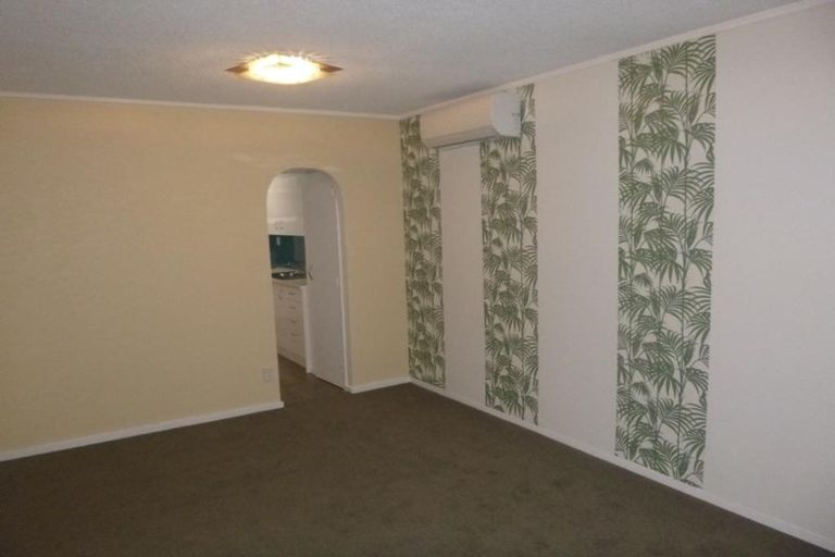 Photo of property in 4/41 Barber Grove, Moera, Lower Hutt, 5010