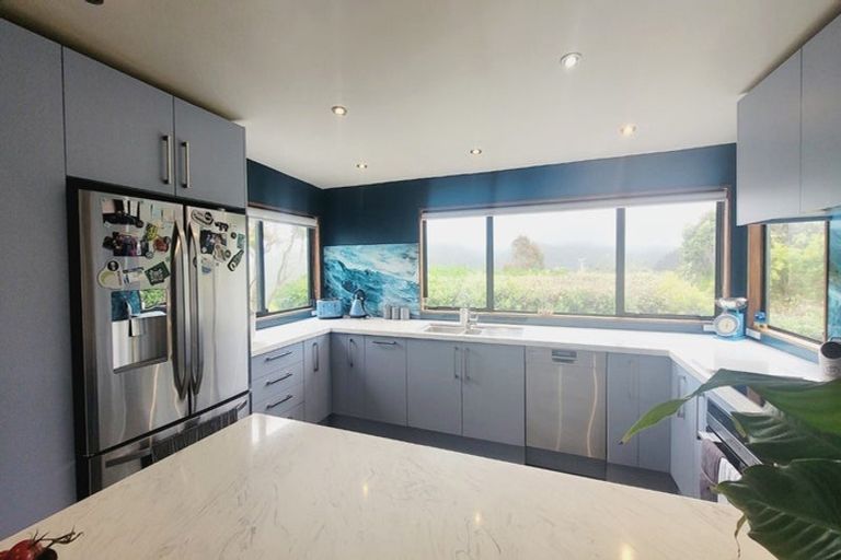 Photo of property in 55 Gordon Road, Plimmerton, Porirua, 5026