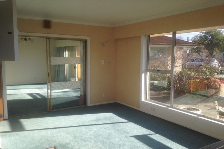 Photo of property in 1/77 Memorial Avenue, Ilam, Christchurch, 8053