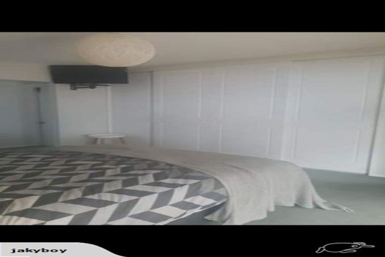 Photo of property in 127 Upper Fitzherbert Road, Wainuiomata, 5373