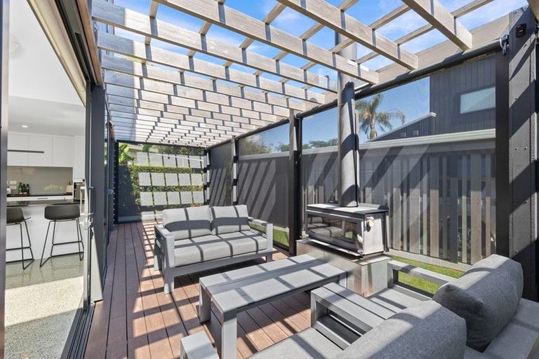 Photo of property in 5 Citrus Place, Mangawhai, 0505