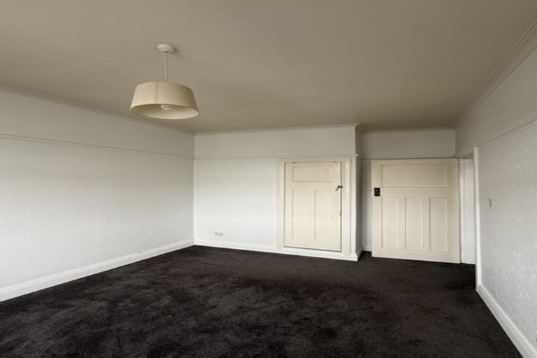 Photo of property in 6 Moncrieff Street, Mount Victoria, Wellington, 6011