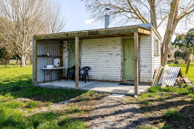 Photo of property in 180 Pukemiku Road, Mangamutu, Pahiatua, 4983