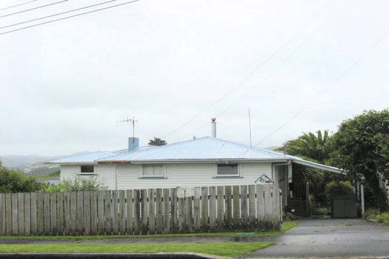 Photo of property in 23 Montgomery Avenue, Onerahi, Whangarei, 0110