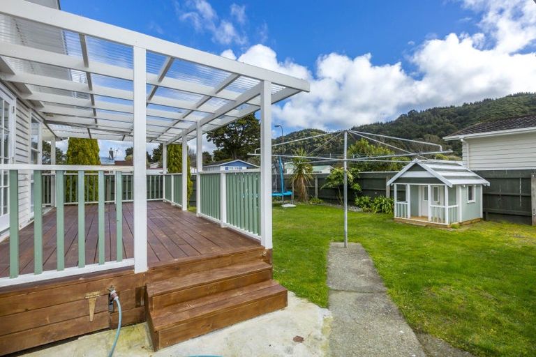 Photo of property in 41 Holdsworth Avenue, Trentham, Upper Hutt, 5018