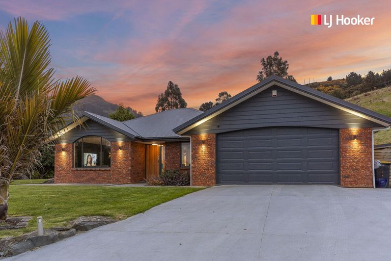 Photo of property in 54 Fairview Terrace, Sawyers Bay, Port Chalmers, 9023