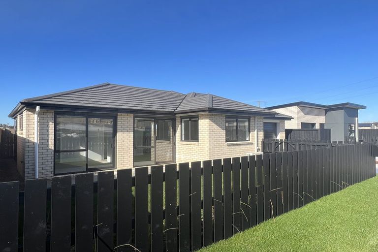 Photo of property in 80 Pragma Rise, Huntington, Hamilton, 3210