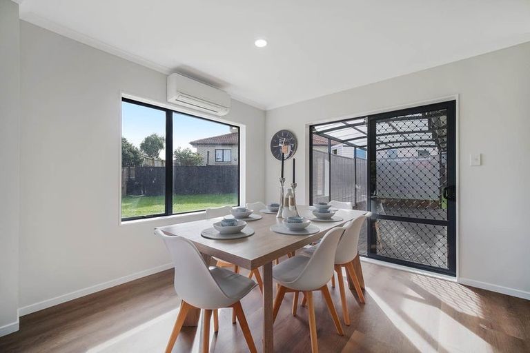 Photo of property in 323 Mahia Road, Weymouth, Auckland, 2103