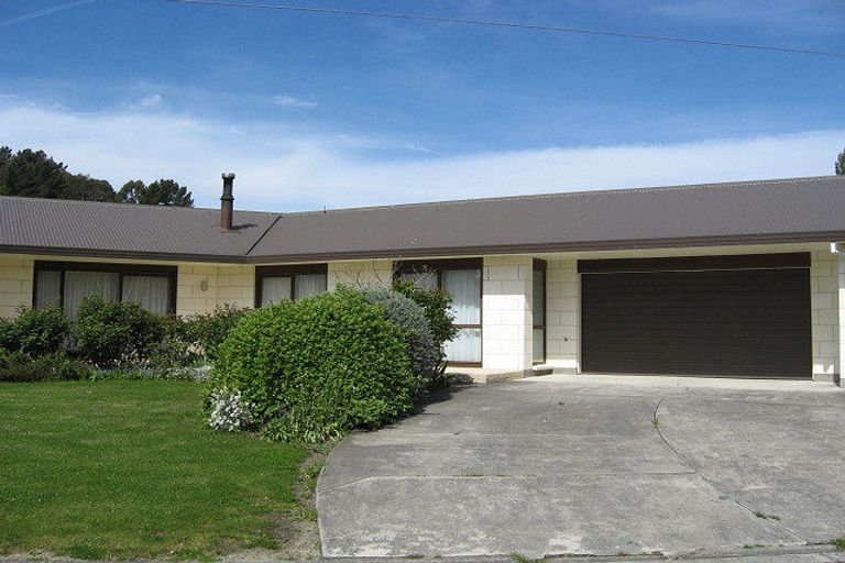 Photo of property in 8 Robinson Street, Cheviot, 7310