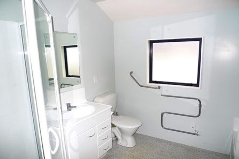 Photo of property in 1f Bould Street, Johnsonville, Wellington, 6037