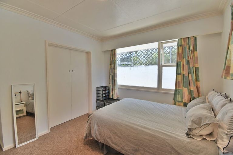 Photo of property in 28 Durham Street, Mornington, Dunedin, 9011