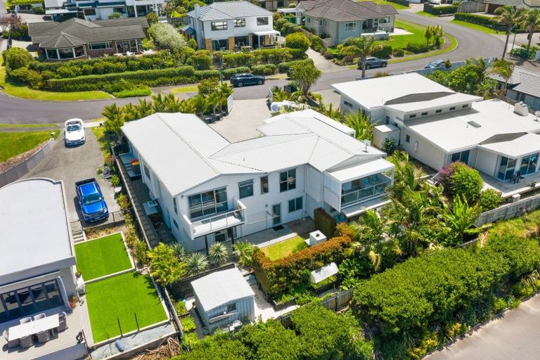 Photo of property in 33 The Ritz, Orewa, 0931