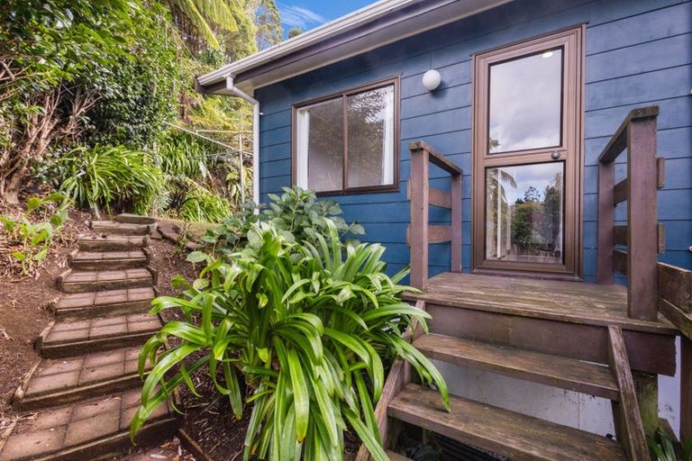 Photo of property in 38 Carlton Terrace, Westown, New Plymouth, 4310