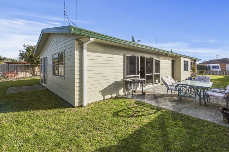 Photo of property in 7 Checketts Place, Papamoa Beach, Papamoa, 3118