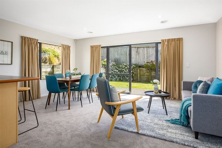 Photo of property in 15 Milford Street, Aotea, Porirua, 5024