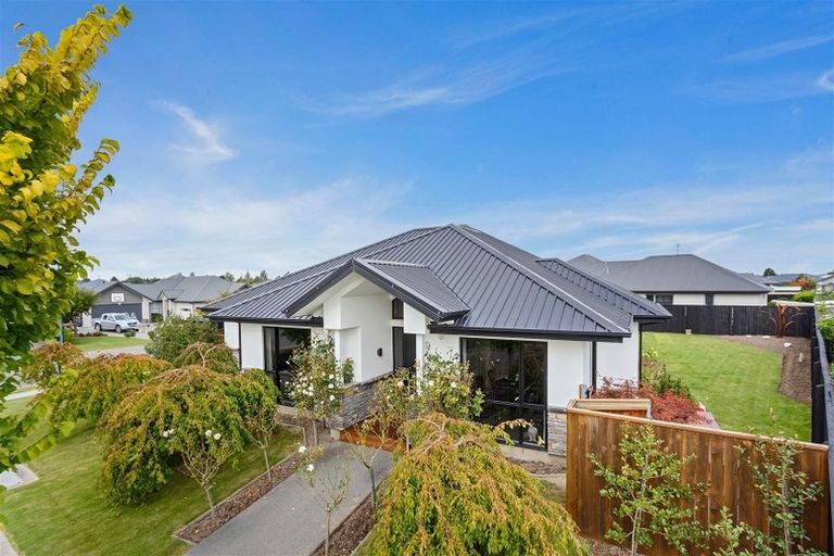 Photo of property in 1 Churchill Drive, Rangiora, 7400